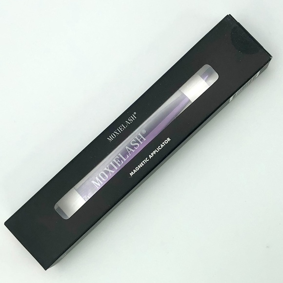 ❤️ 4 for $25 Moxielash Magnetic Eyelash Lash Applicator Tool Purple NEW BOX - Picture 2 of 3